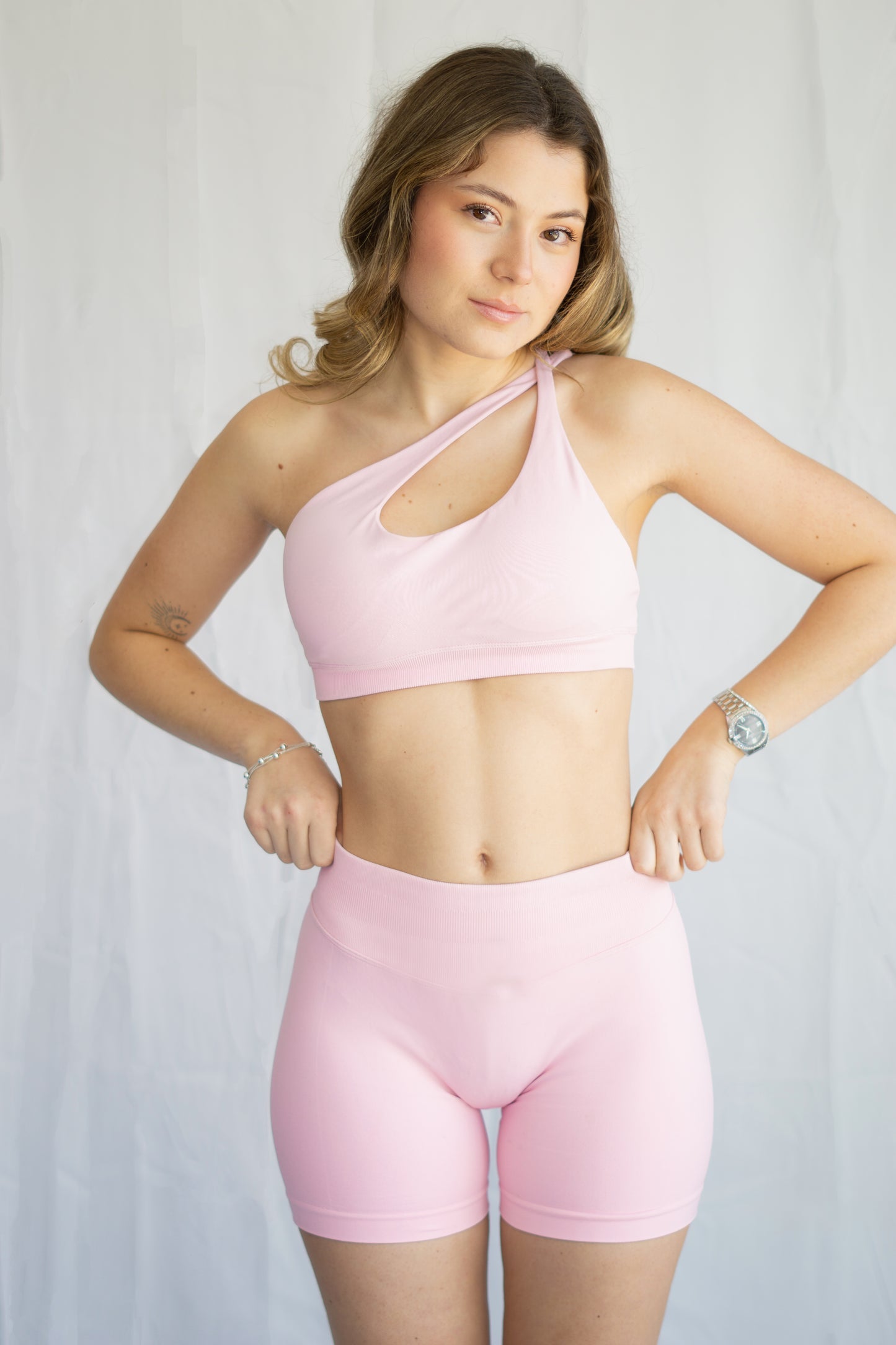 BLUSH SHORT - PINK