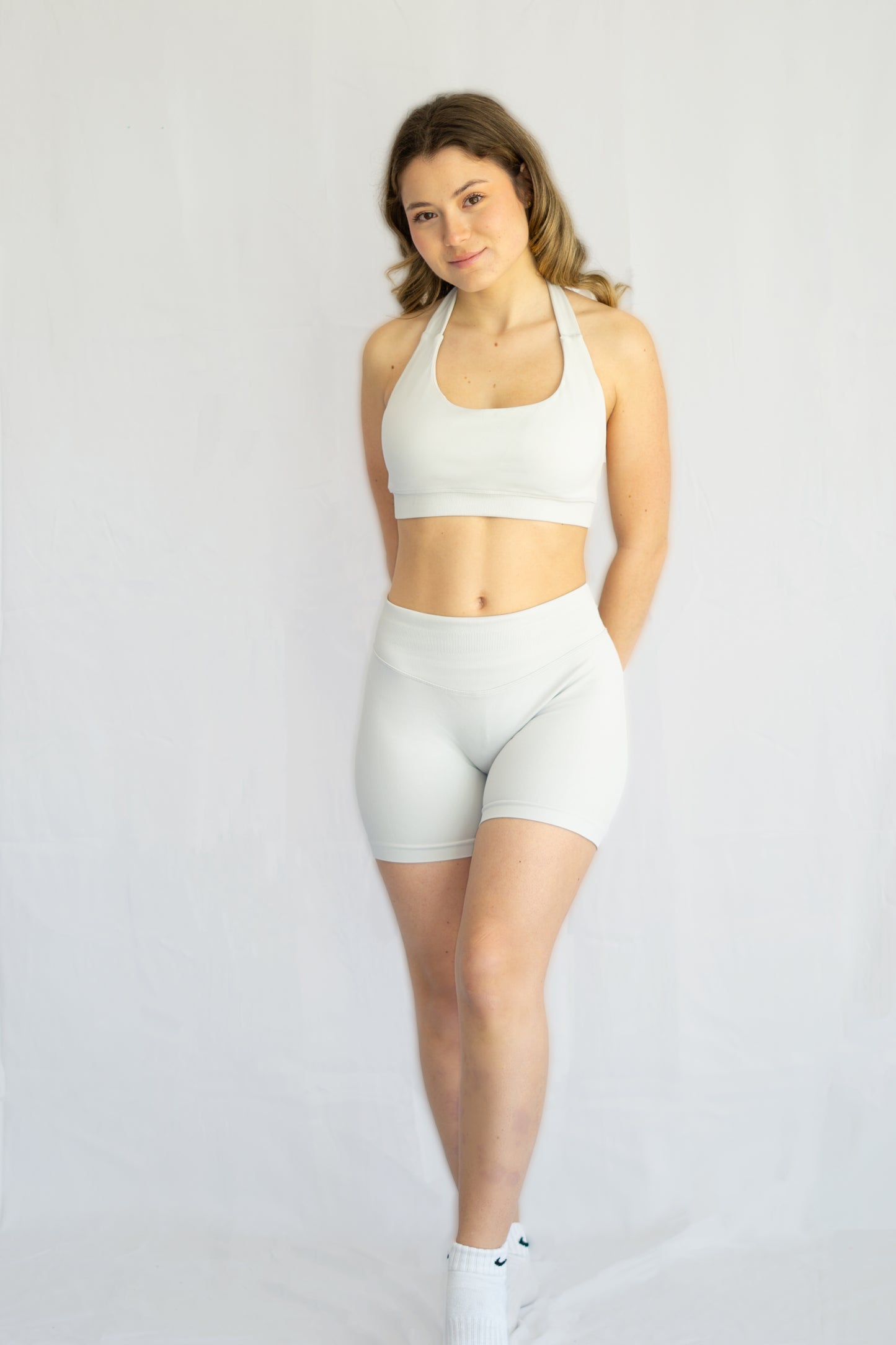 AQUA SHORT - WHITE